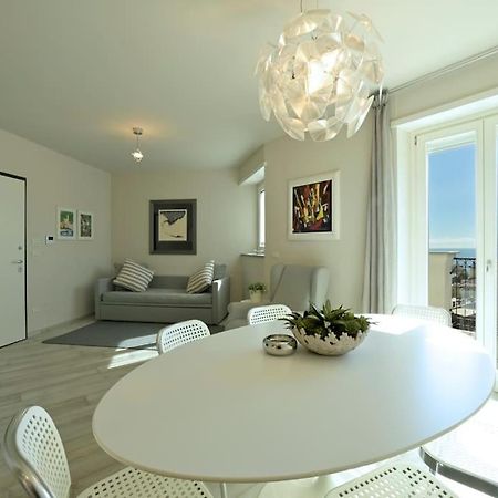 Luxury Apartament Con Garage Vista Mare Alassio Per 6 Persone Extérieur photo