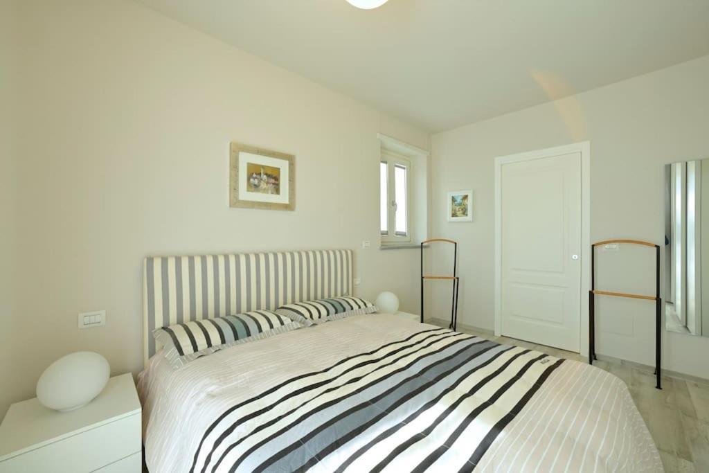Luxury Apartament Con Garage Vista Mare Alassio Per 6 Persone Extérieur photo