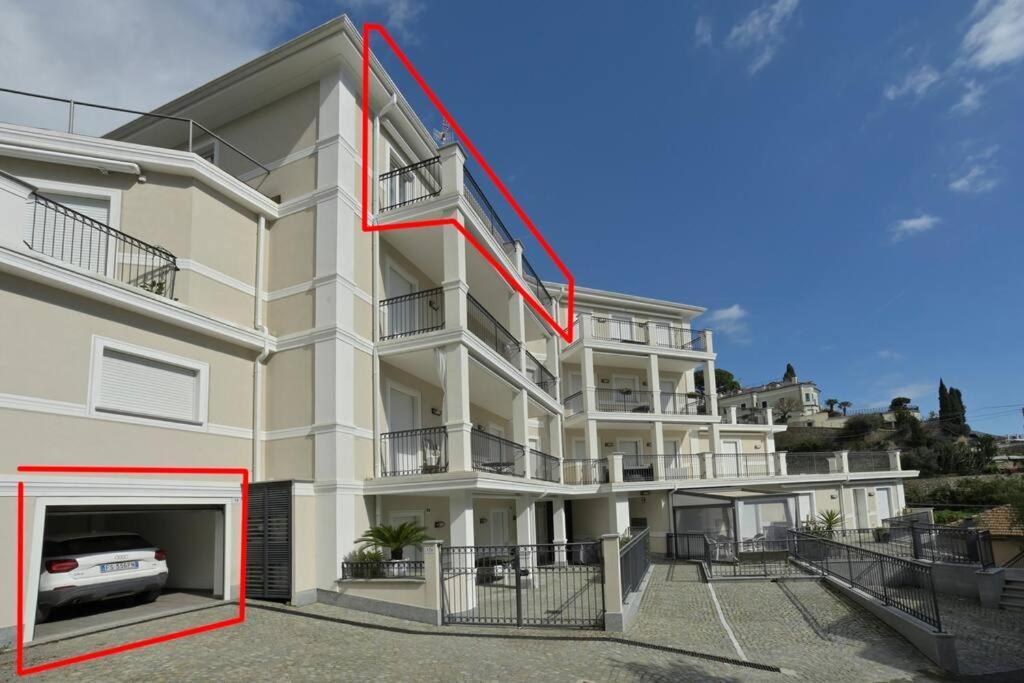 Luxury Apartament Con Garage Vista Mare Alassio Per 6 Persone Extérieur photo